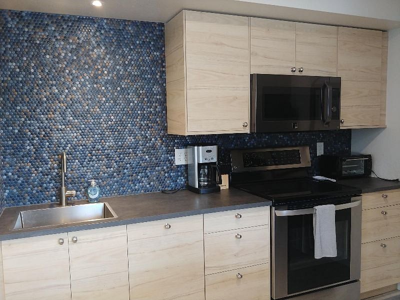 Furnished Finder property 304290_1 photo 7