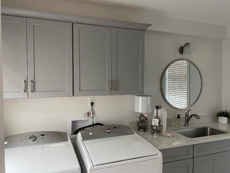 1st floor 1/2 bathroom with laundry room