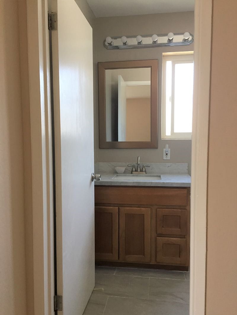 Furnished Finder property 304387_1 photo 8