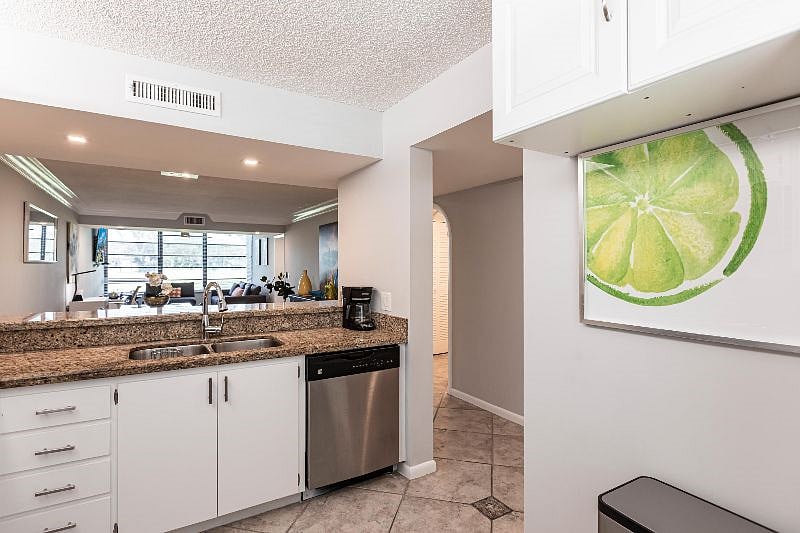 Furnished Finder property 304493_1 photo 2