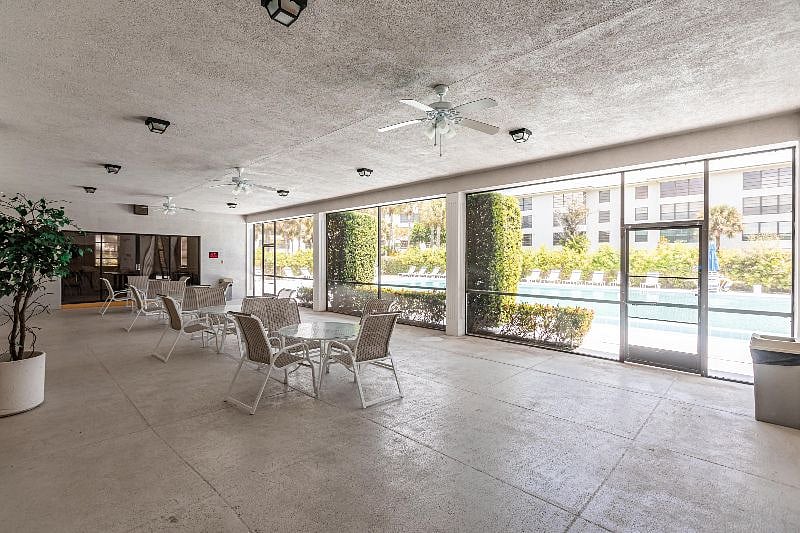 Furnished Finder property 304493_1 photo 32