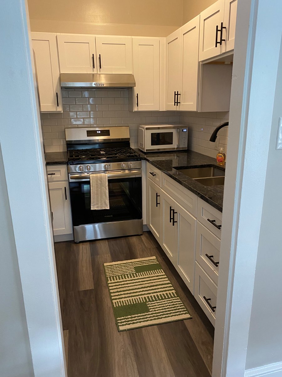 Furnished Finder property 304554_3 photo 5