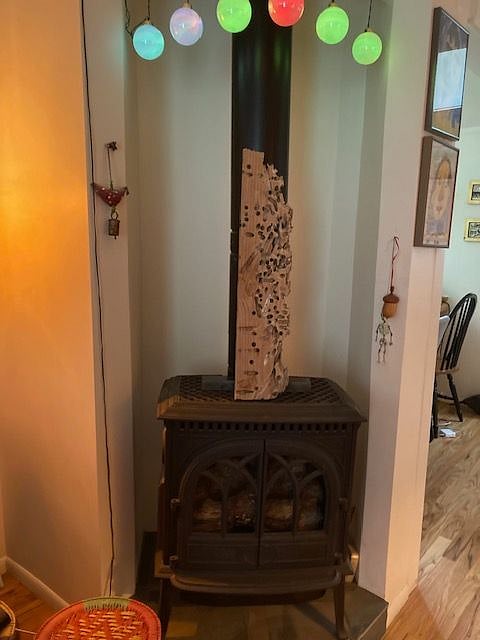 Cozy gas fireplace for the chilly months