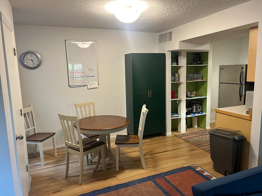 Furnished Finder property 304584_1 photo 4