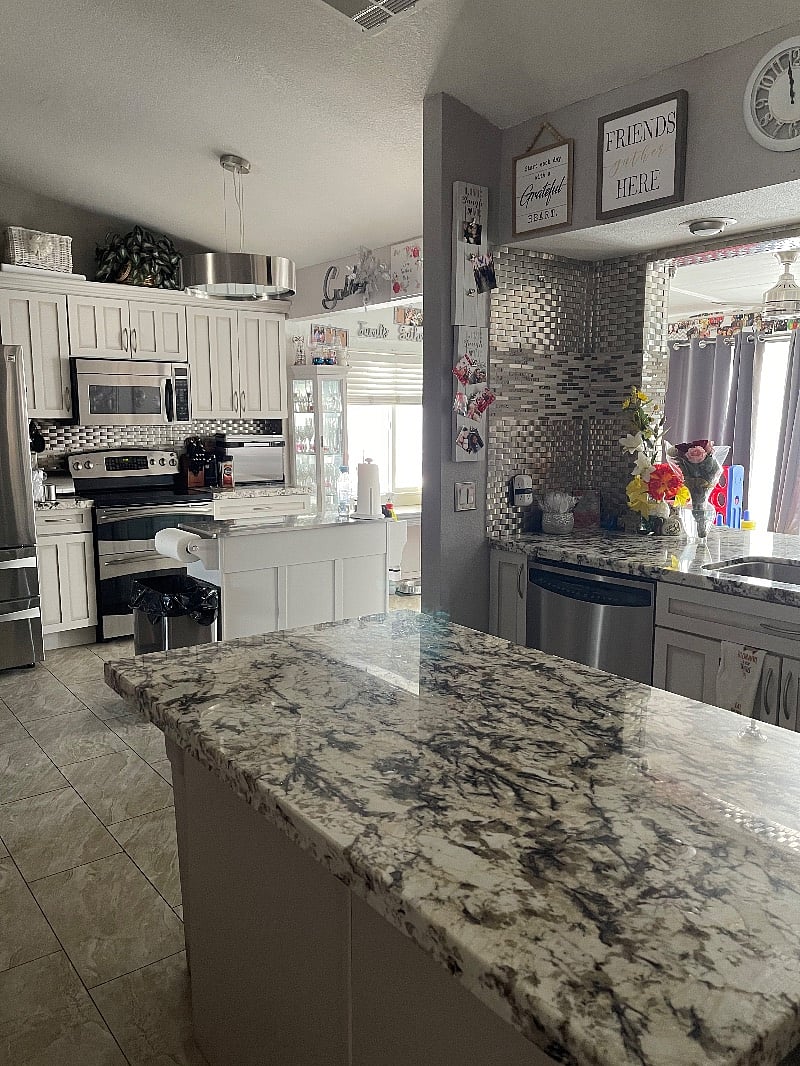 Furnished Finder property 304620_1 photo 11