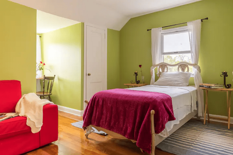 Lovely Room