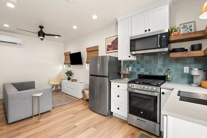 Furnished Finder property 304720_1 photo 9