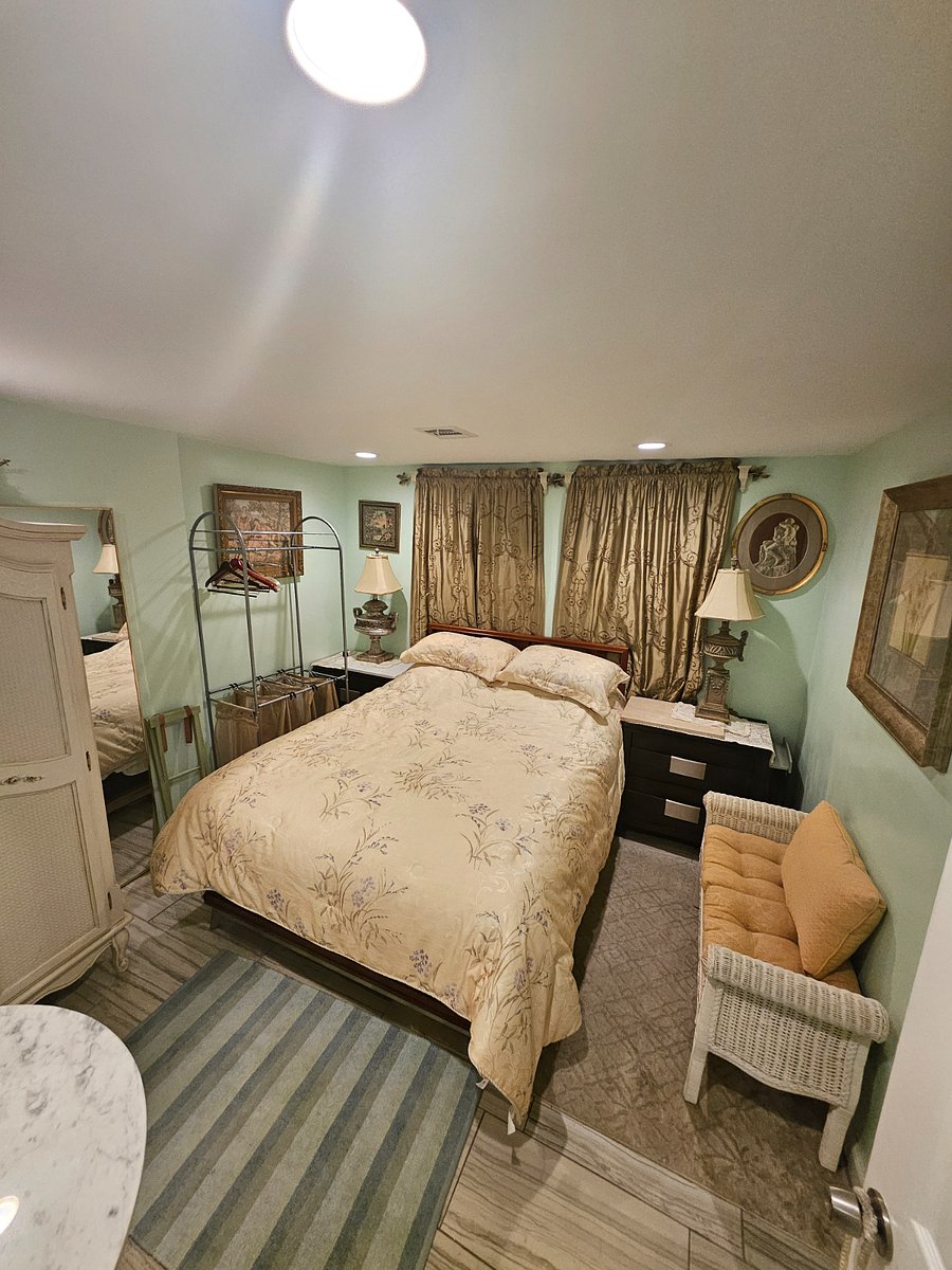 Furnished Finder property 304860_1 photo 16