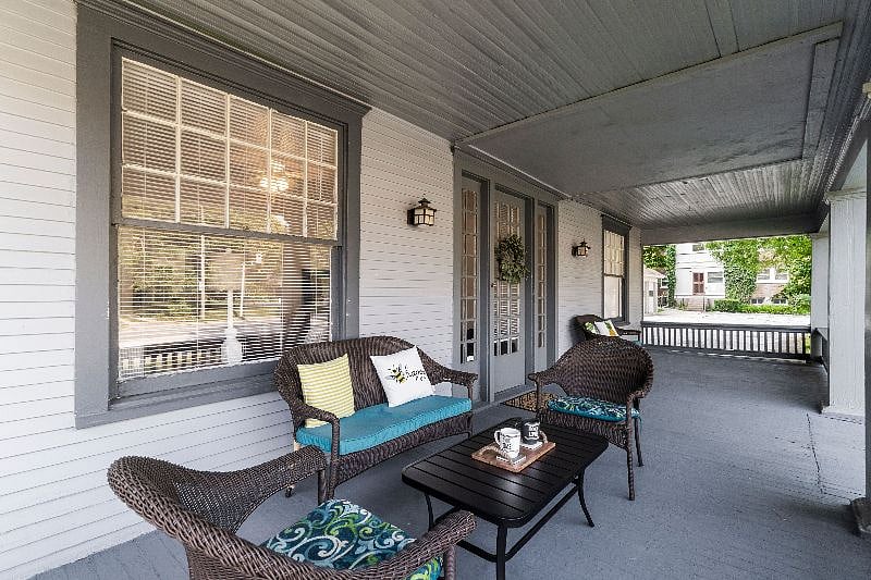 Furnished Finder property 304962_1 photo 2