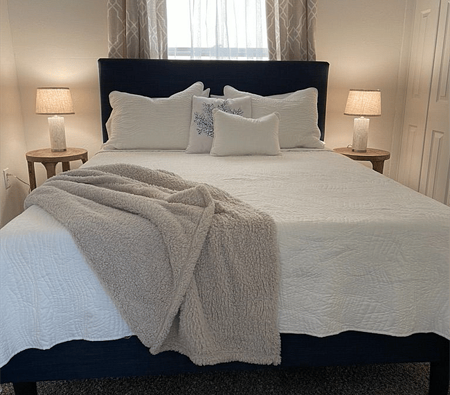 Queen sized memory foam bed