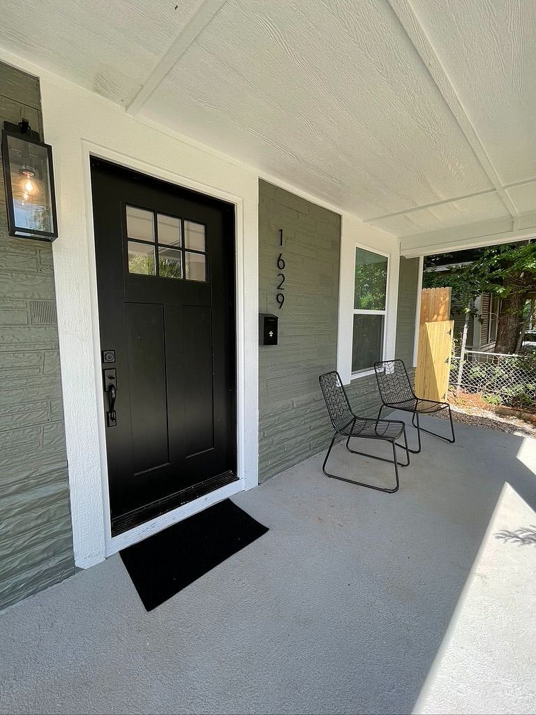 Furnished Finder property 304963_1 photo 13
