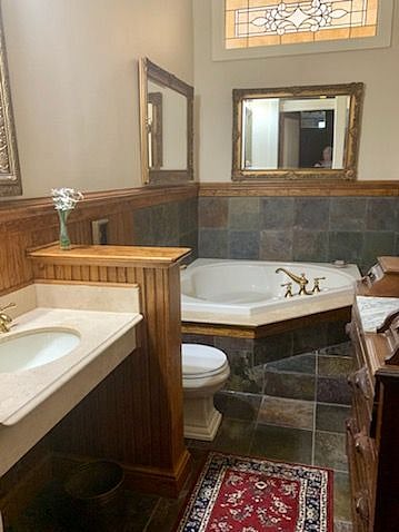 Furnished Finder property 304981_1 photo 3