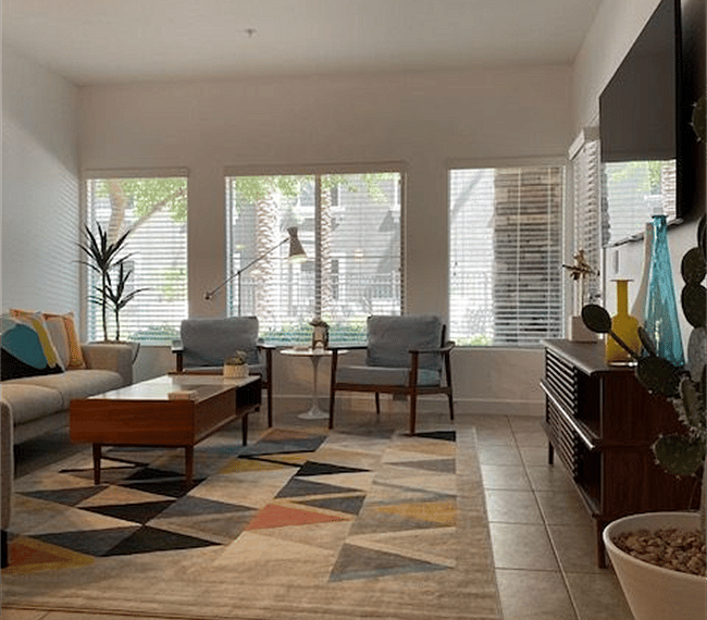 Furnished Finder property 305050_1 photo 3