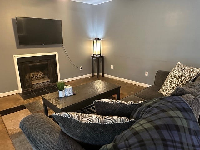 Furnished Finder property 305132_1 photo 17