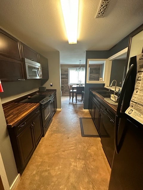Furnished Finder property 305132_1 photo 15