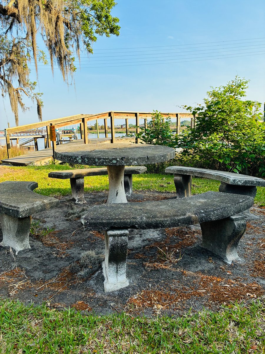 Walking distance from condo to dock overlooking West Ashley River! 