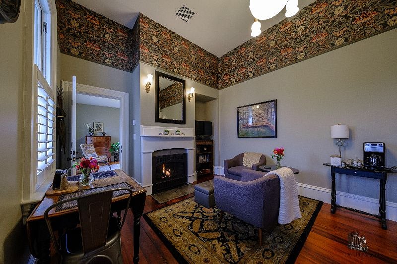 Furnished Finder property 305165_1 photo 4