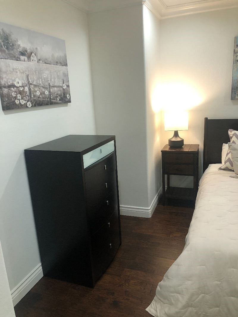 Furnished Finder property 305189_1 photo 6