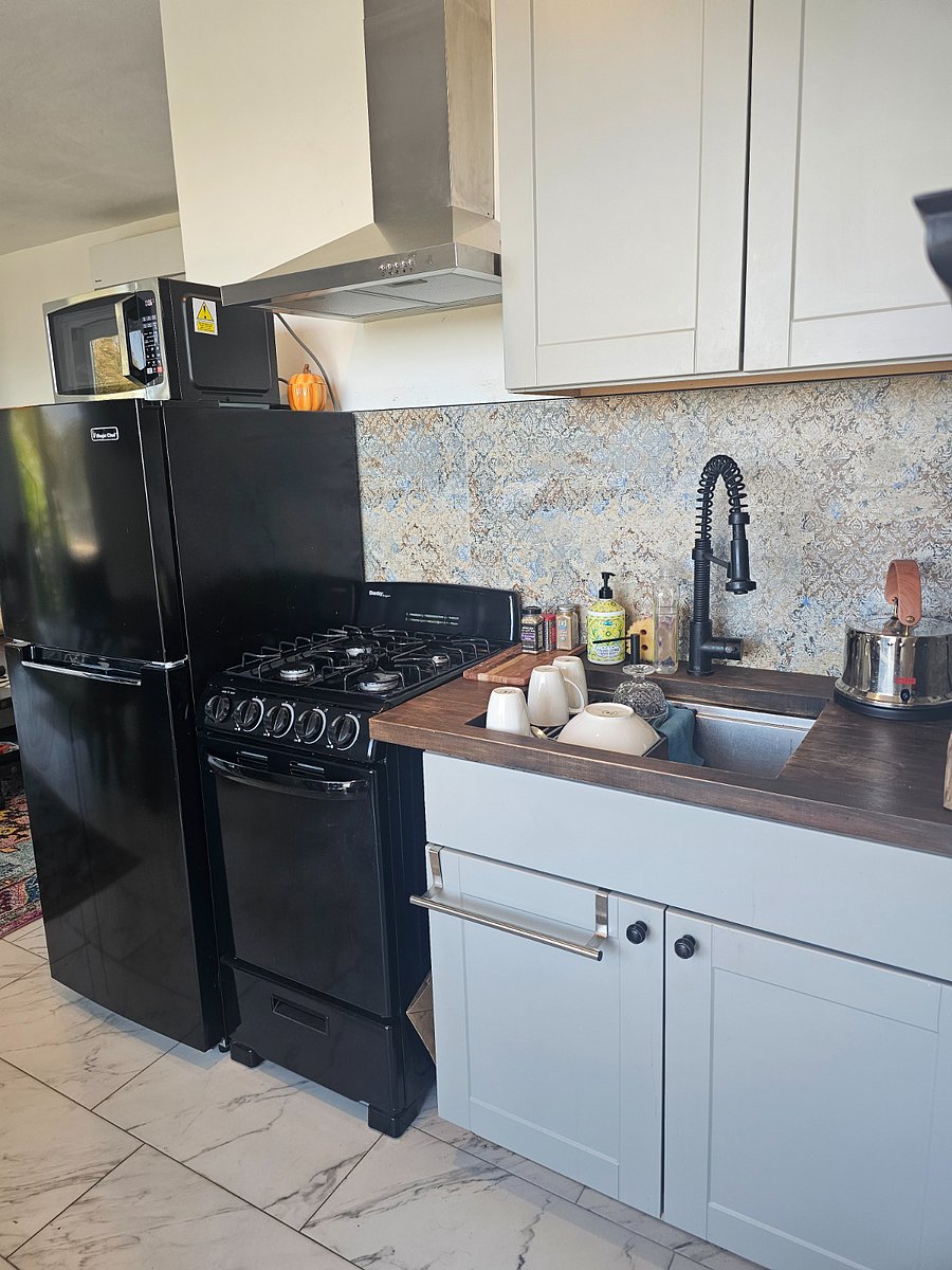 Furnished Finder property 305235_1 photo 30