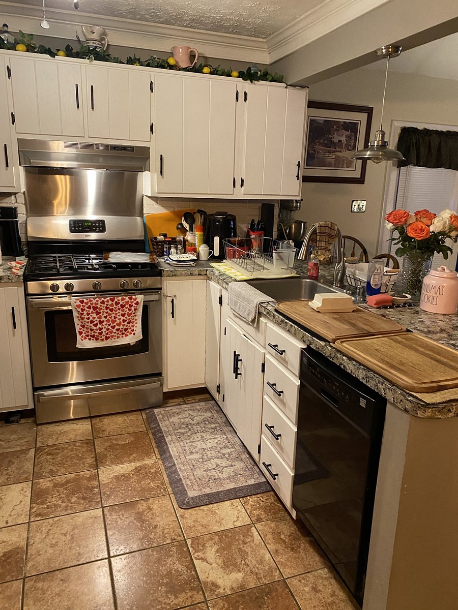 Furnished Finder property 305330_1 photo 14