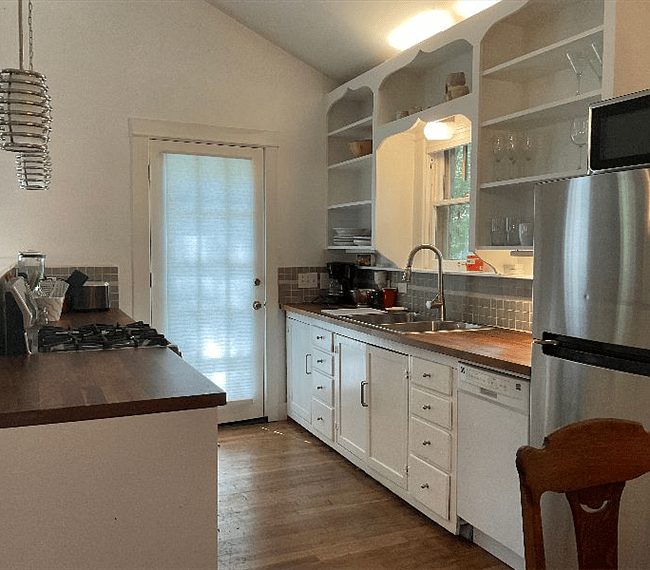 Furnished Finder property 305438_1 photo 5