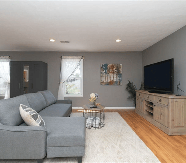 Furnished Finder property 305463_1 photo 18