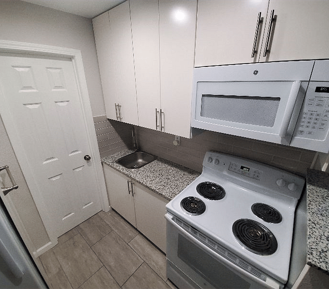 Furnished Finder property 305500_1 photo 9