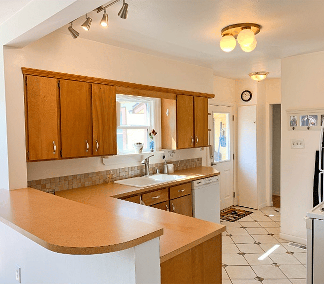 Furnished Finder property 305584_1 photo 10