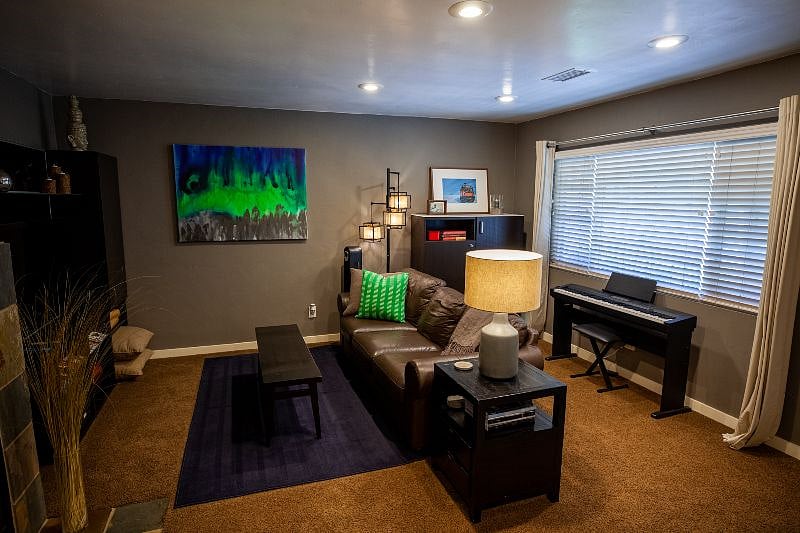 Furnished Finder property 305589_1 photo 3