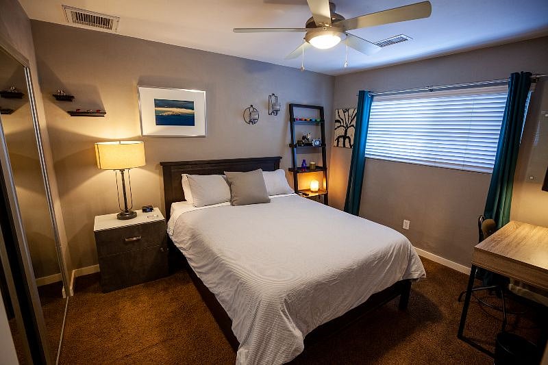 Furnished Finder property 305589_1 photo 6