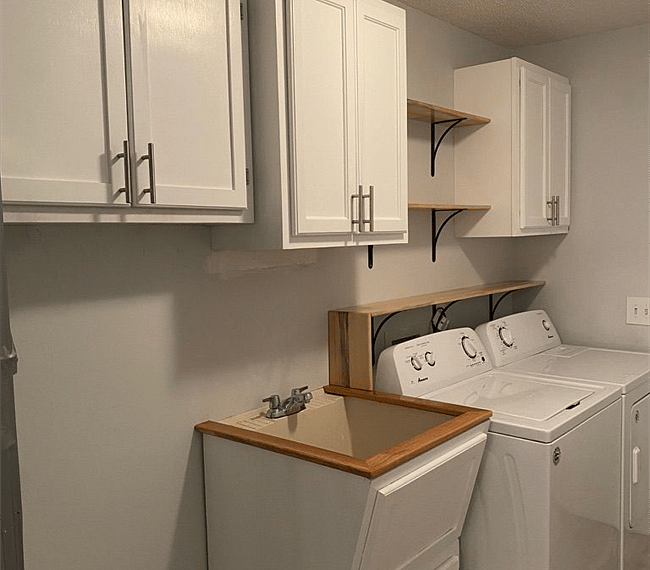 In house W&D along with additional storage space. 