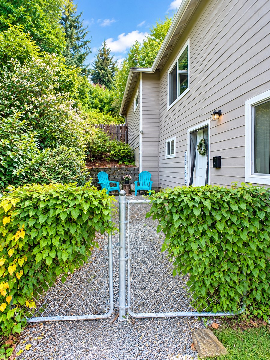 Furnished Finder property 305629_1 photo 9