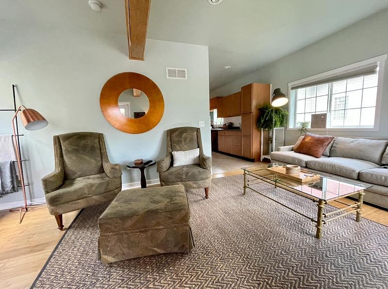 Furnished Finder property 305633_1 photo 6