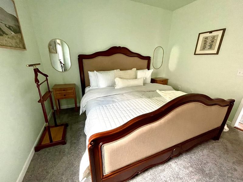 Furnished Finder property 305633_1 photo 12