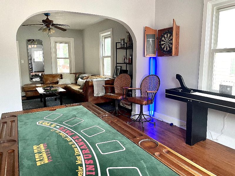 Furnished Finder property 305633_2 photo 9
