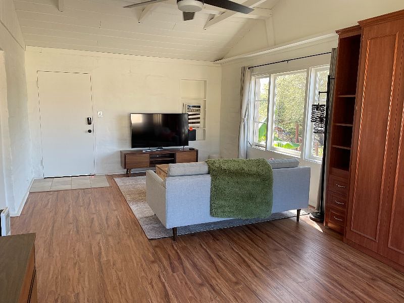 Furnished Finder property 305683_1 photo 4