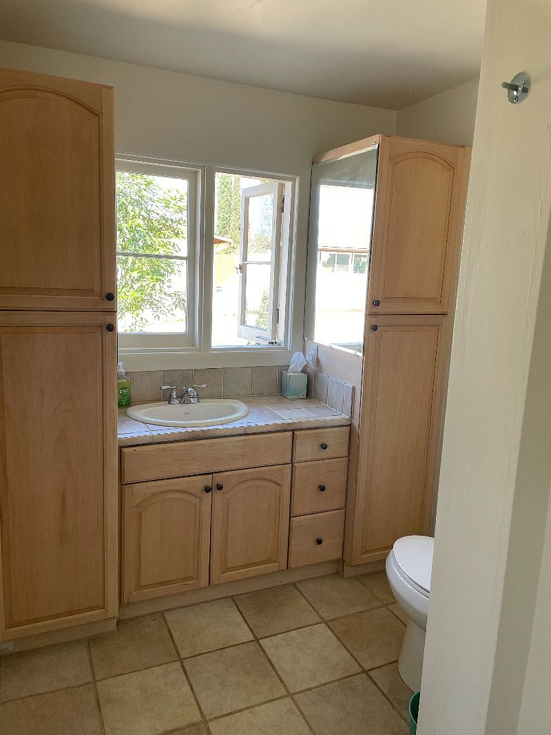 Furnished Finder property 305683_1 photo 8