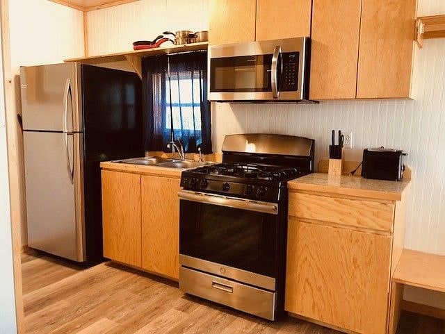 Furnished Finder property 305727_1 photo 3
