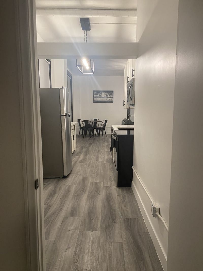 Furnished Finder property 305733_1 photo 3