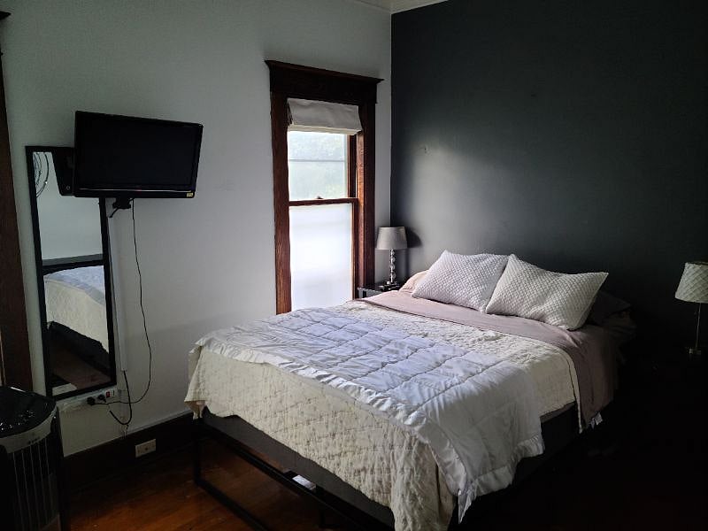 Furnished Finder property 305745_1 photo 7