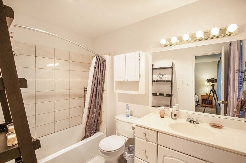 Furnished Finder property 305795_1 photo 13