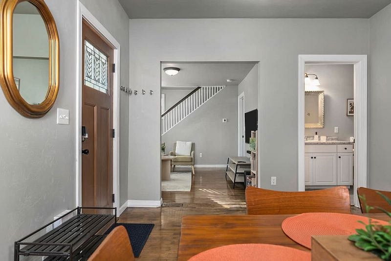 Furnished Finder property 305992_1 photo 8