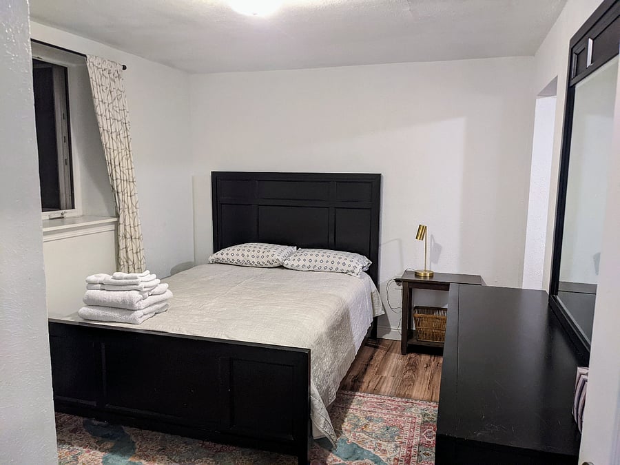 Furnished Finder property 305996_1 photo 6