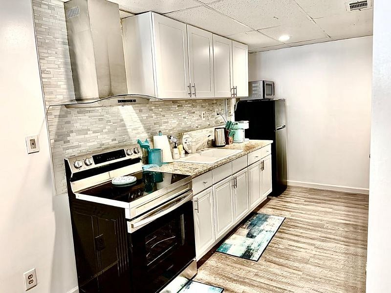 Furnished Finder property 306016_1 photo 11