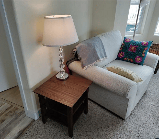 Arm chair