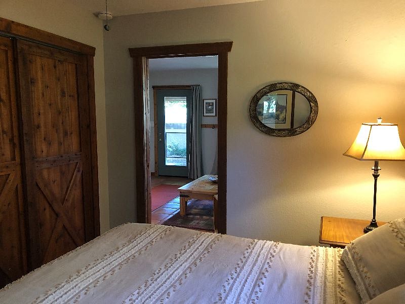 Furnished Finder property 306121_1 photo 13