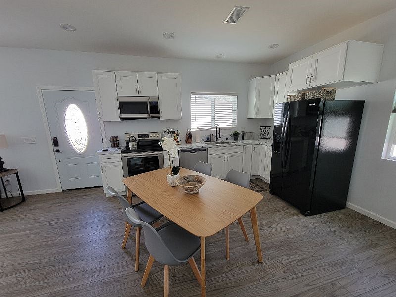 Furnished Finder property 306141_1 photo 15