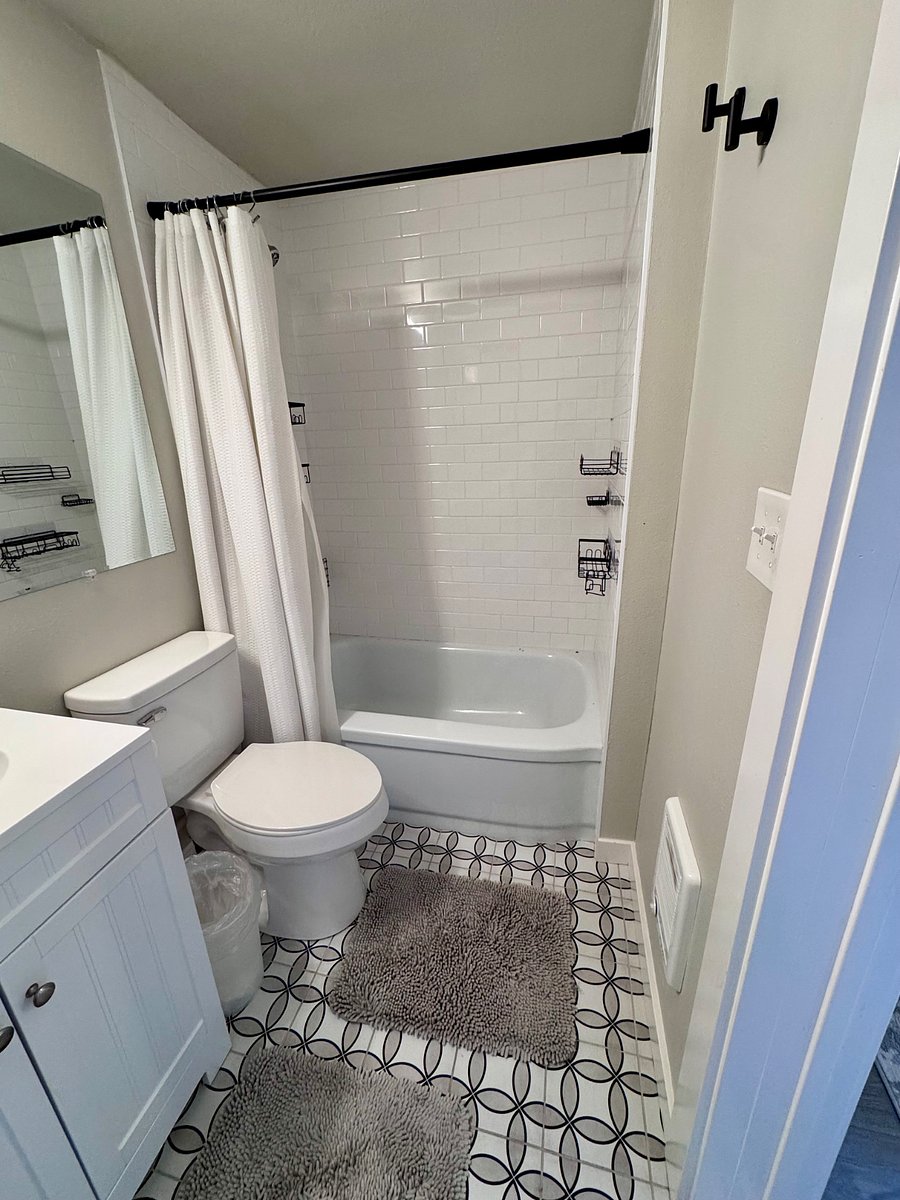 Furnished Finder property 306353_1 photo 8