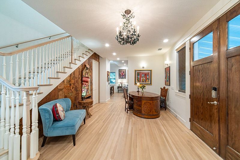 Furnished Finder property 306399_2 photo 4