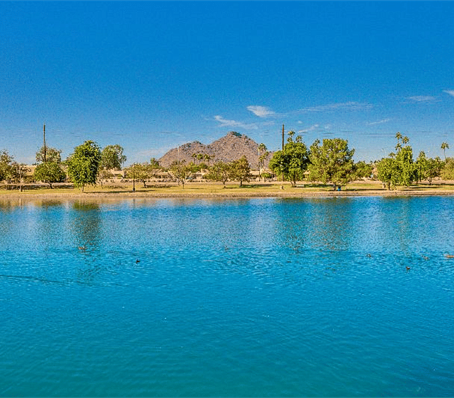 Walking Distance to Charparral Park and Lakes